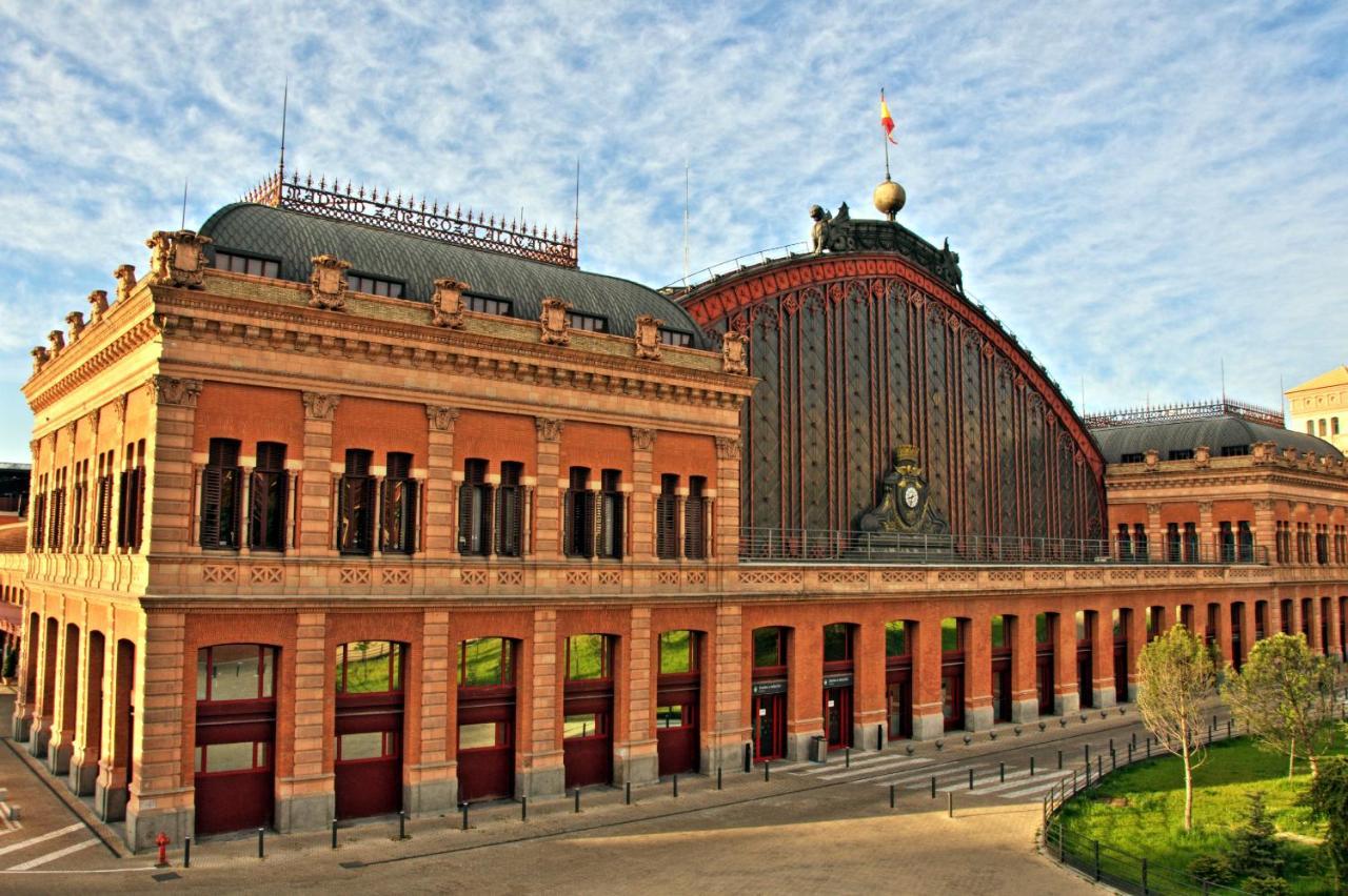 ºps New Atocha Studio º Madrid Bagian luar foto